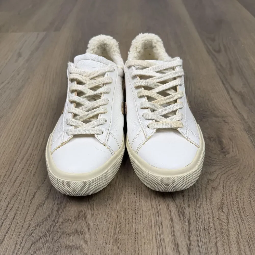 Veja Shoes Womens Size 7 White Leather Sherpa Lined Low Top Sneakers Casual